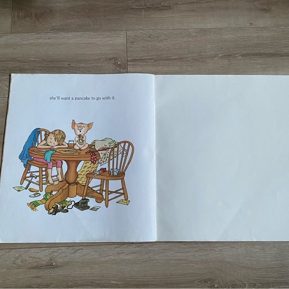 Vintage If you give a pig a pancake big book 17” by Laura Numeroff Scholastic - Picture 7 of 12